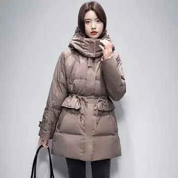 2023 Kış Orta uzunlukta kadın Aşağı pamuklu ceket Rüzgar Geçirmez Kapşonlu İpli Bel Ceket Zarif ve Rahat Gevşek Gri Mont Yeni