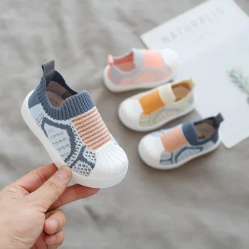 Bebek bebek ayakkabısı kaymaz Yumuşak Alt Dikiş Renk Sneakers Erkek Kız Bahar Yeni rahat ayakkabılar lamba muhafazası Kafa Çocuk Ayakkabı